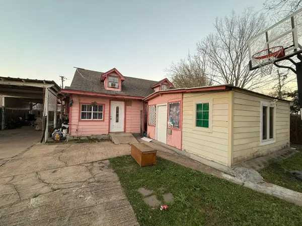 11329 Almeda Genoa Road, Houston, TX 77034