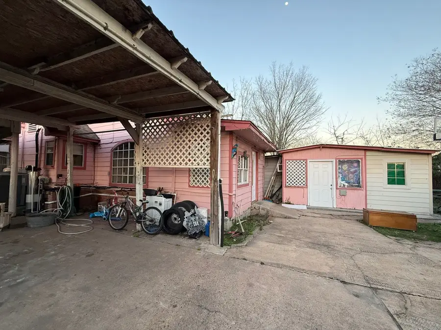 11329 Almeda Genoa Road, Houston, TX 77034 - #3