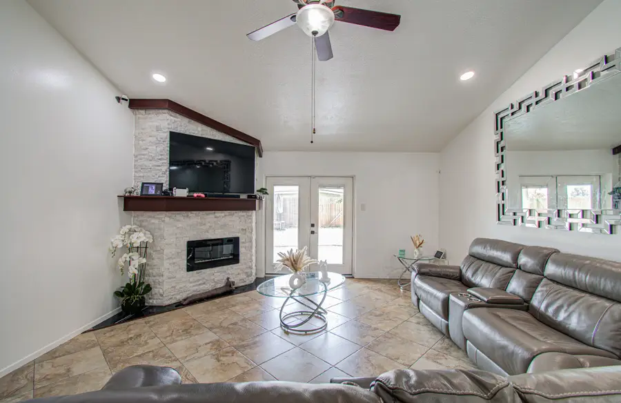 16127 Forest Way Drive, Houston, TX 77090 - #3