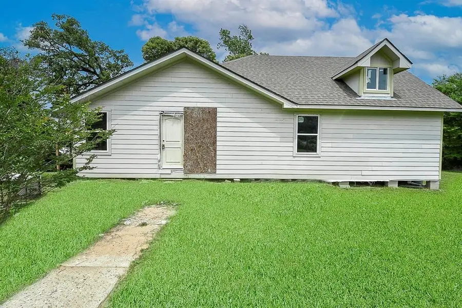 1023 Liberty Avenue Avenue, Livingston, TX 77351 - #2