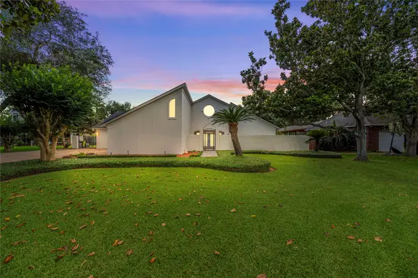 4815 Diamond Springs Drive, Missouri City, TX 77459
