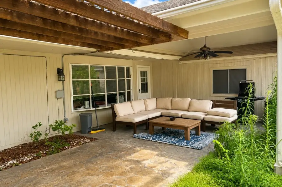 423 Woodvine Drive, El Lago, TX 77586 - #2