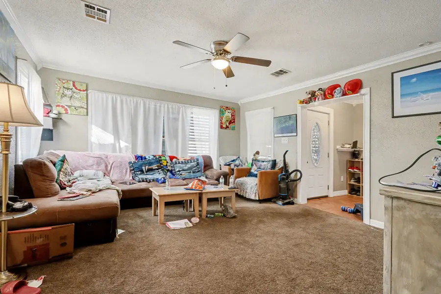 4921 Alamo Drive, Galveston, TX 77551 - Image #3