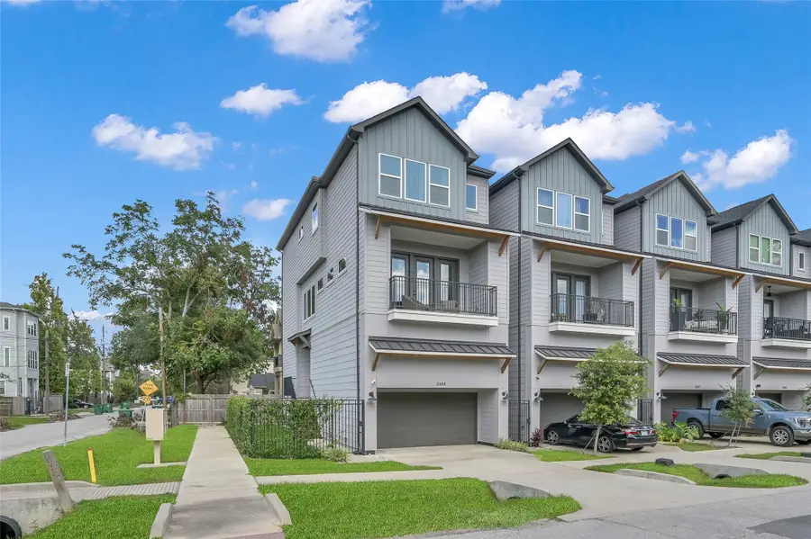 2103 Bevis Street, Houston, TX 77008 - #2
