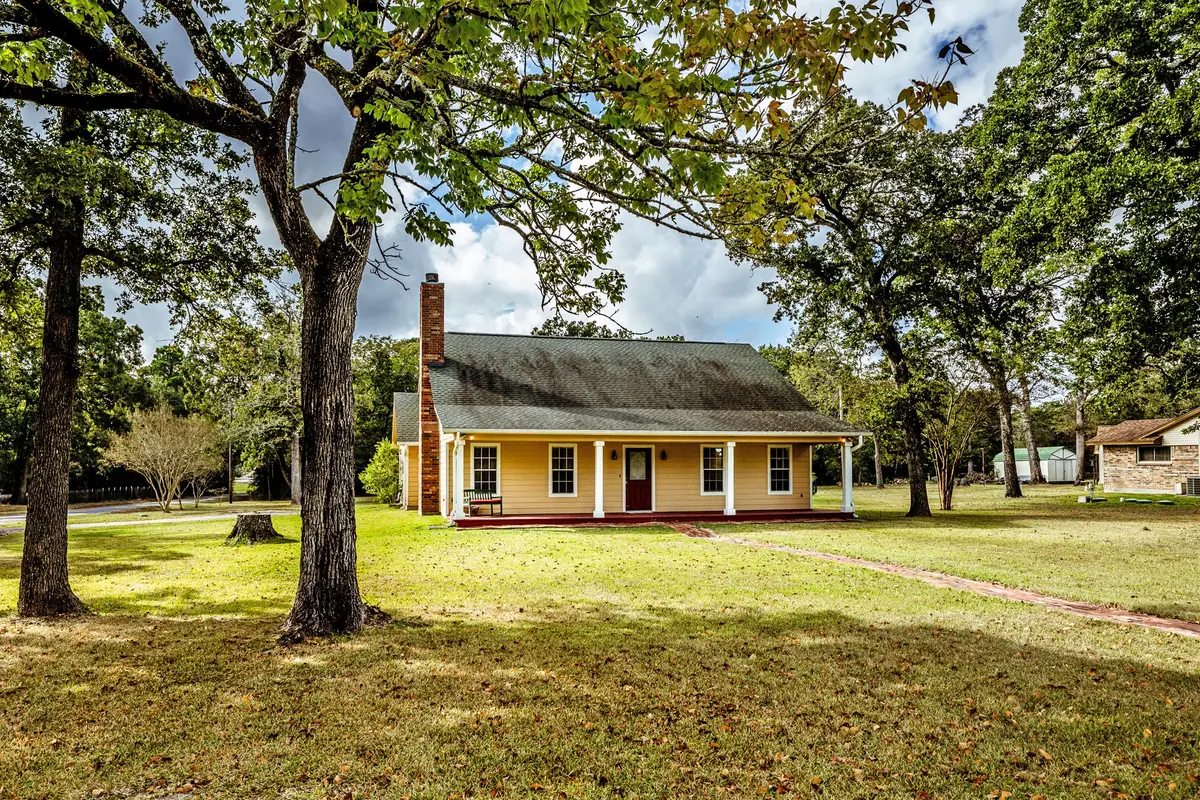 18 Allbritton Road, Huntsville, TX 77320 - Image #1