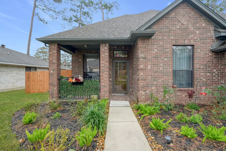 3322 Hemingway Drive, Montgomery, TX 77356 - Image #2