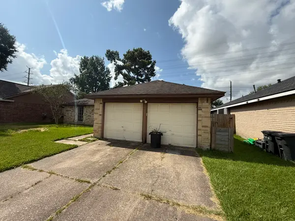 8418 Old Maple Lane, Humble, TX 77338