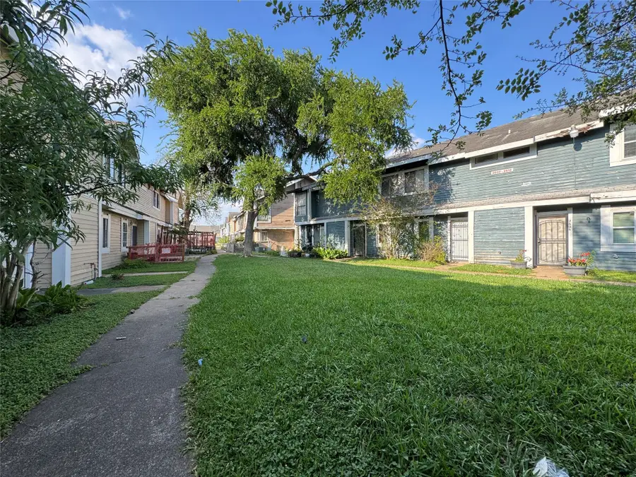 8405 Wilcrest Dr #2312, Houston, TX 77072 - #2