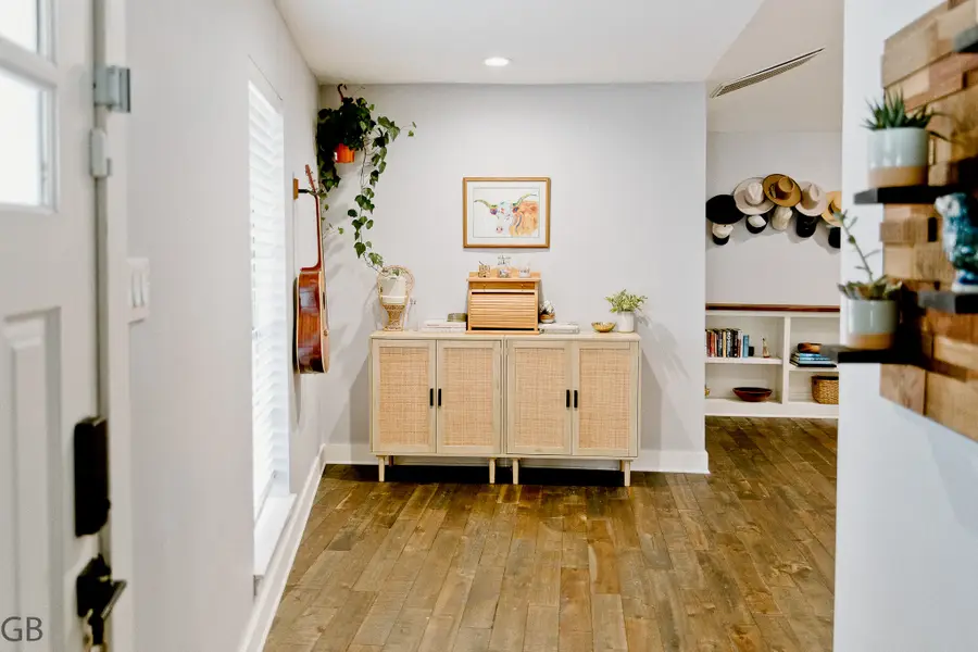 3010 Broadmoor Drive, Sugar Land, TX 77478 - Image #3