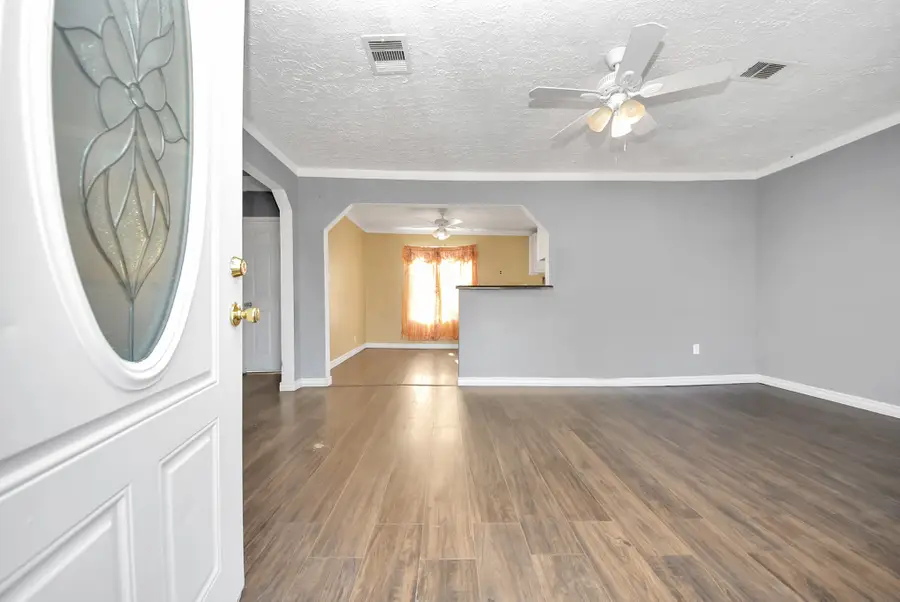 506 Thomas Avenue, Pasadena, TX 77506 - #3