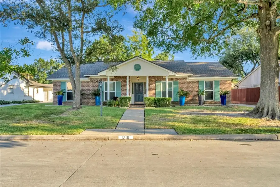 1710 San Sebastian Lane, Houston, TX 77058 - Image #2