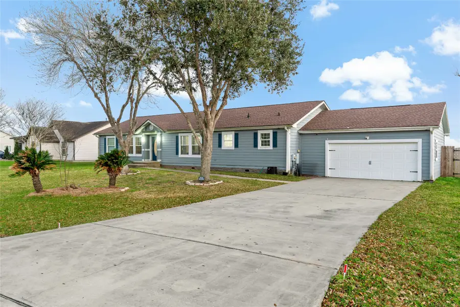 17034 Lake Ridge Circle, Rosharon, TX 77583 - #2