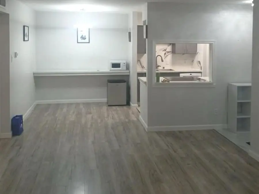 12500 Sandpiper Drive #66, Houston, TX 77035 - Image #3