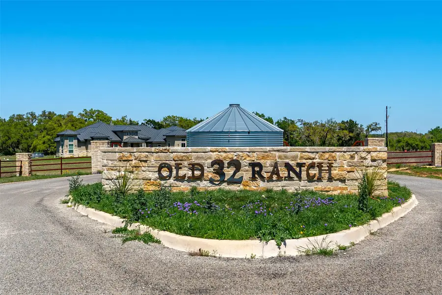 612 Whiskey Trail, Blanco, TX 78606 - #2
