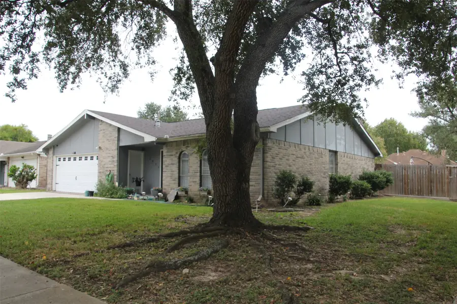 3035 Meadowview Dr Corner, Missouri City, TX 77459 - #2