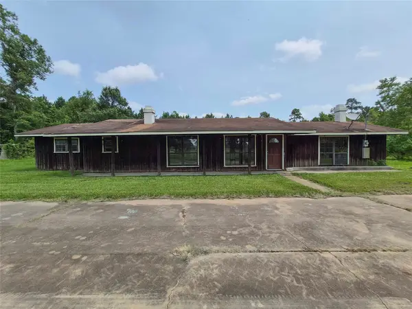 4108 County Road 784, Buna, TX 77612