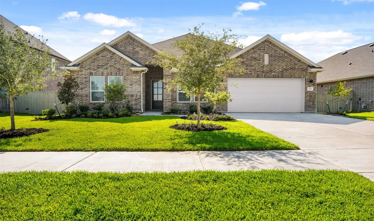 1801 S Wildflower Drive, Deer Park, TX 77536 - #1