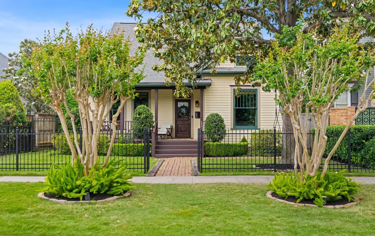 1633 Arlington Street, Houston, TX 77008 - #1