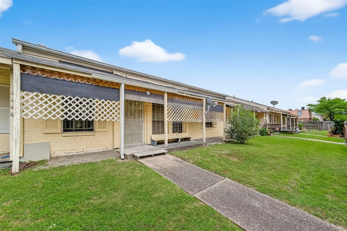 6201 Ranchester Drive #4, Houston, TX 77036 - #1