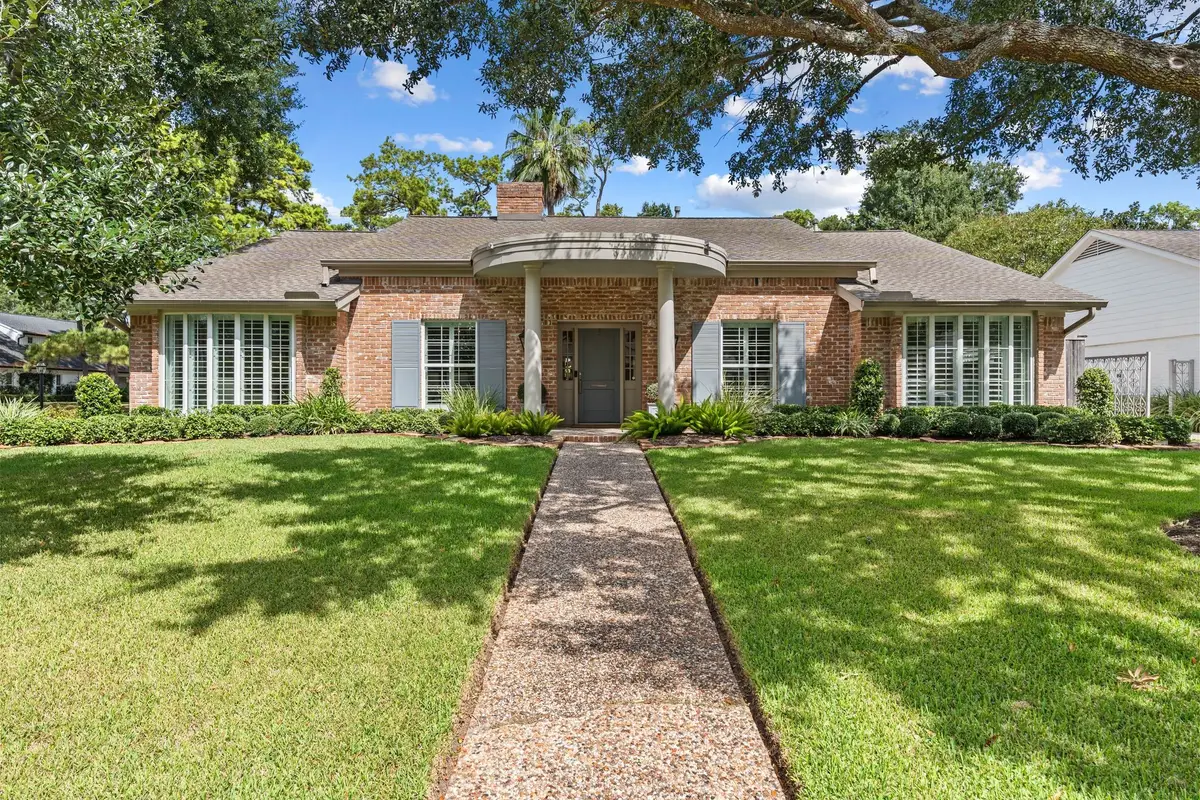 10052 Lynbrook Drive, Houston, TX 77042 - #1
