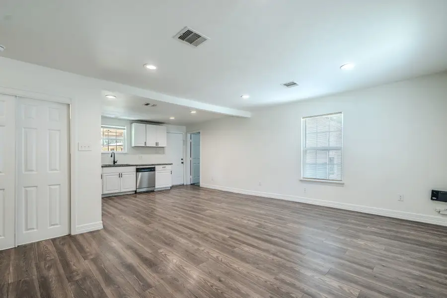 122 Oak Street, Stafford, TX 77477 - #2