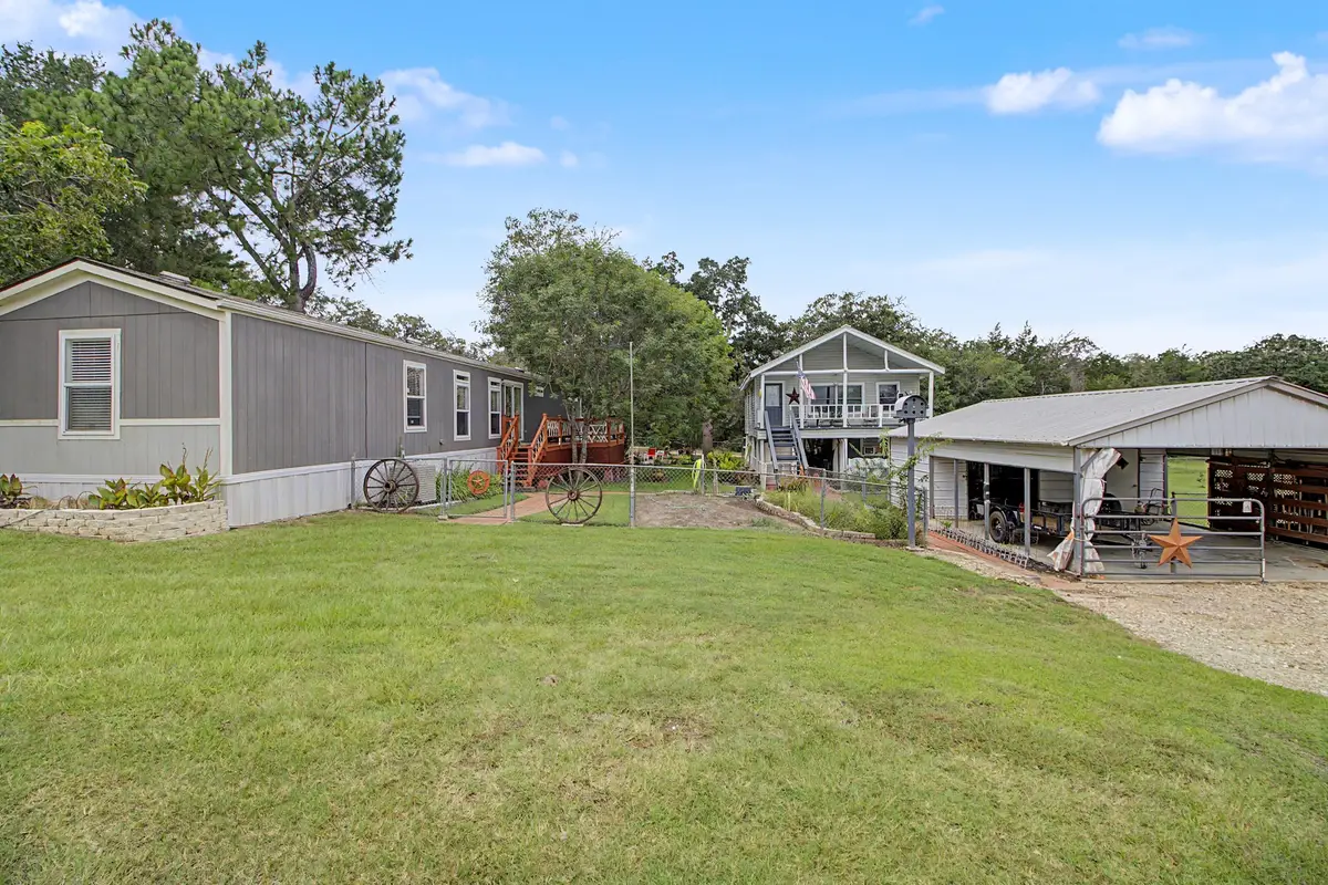 637 Lakeview Drive, Caldwell, TX 77836 - #1