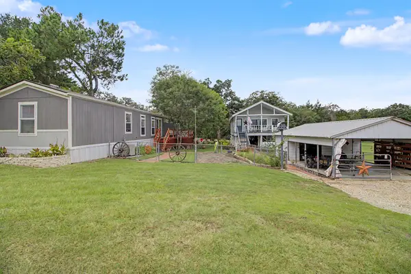 637 Lakeview Drive, Caldwell, TX 77836