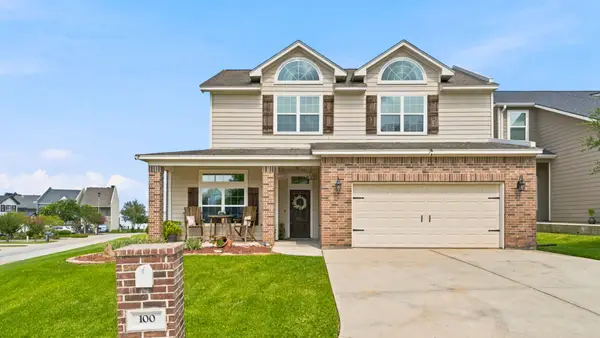100 Capetown Circle, Montgomery, TX 77356