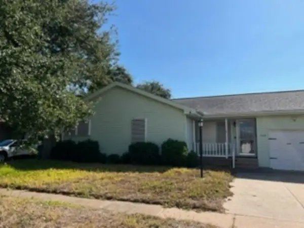 7209 Sycamore Drive, Galveston, TX 77551