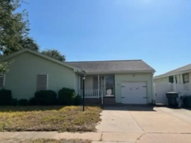 7209 Sycamore Drive, Galveston, TX 77551 - Image #2