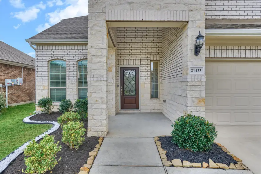 21433 Kings Guild Lane, Kingwood, TX 77339 - Image #2