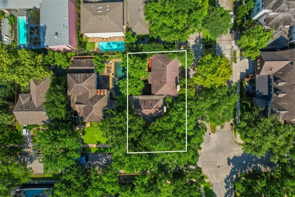 2219 Dickey Place, Houston, TX 77019
