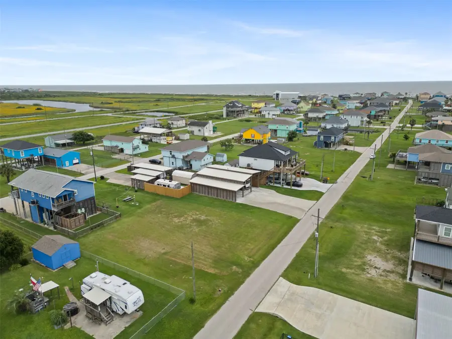 944 Sandollar, Crystal Beach, TX 77650 - #3