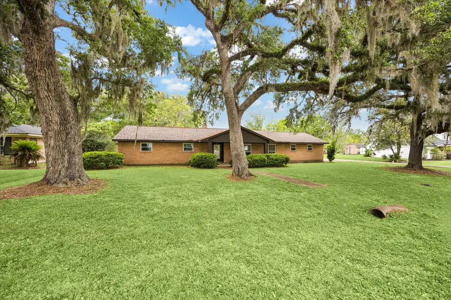 1107 Hallie Street, Sweeny, TX 77480 - #3