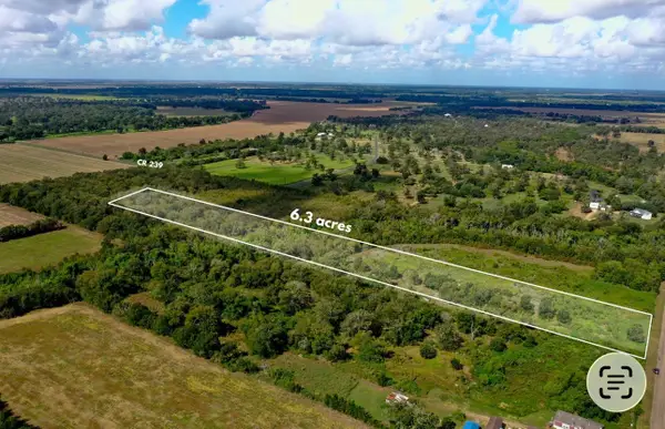 0 Cr 220, Wharton, TX 77488