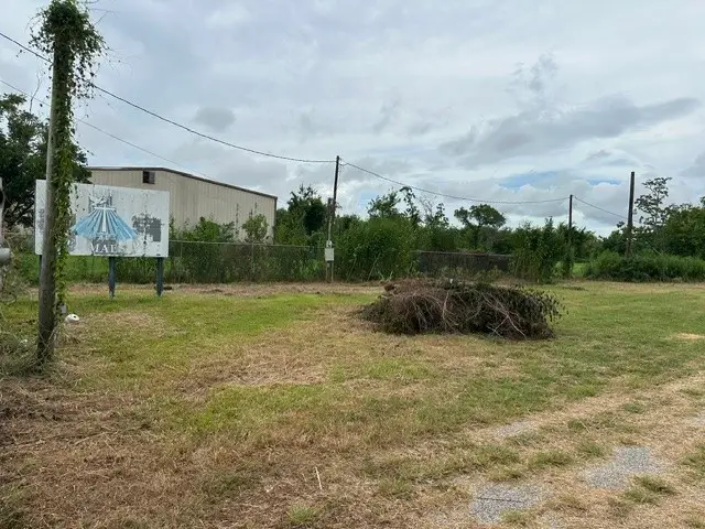 5613 John Martin Road, Baytown, TX 77521 - #3