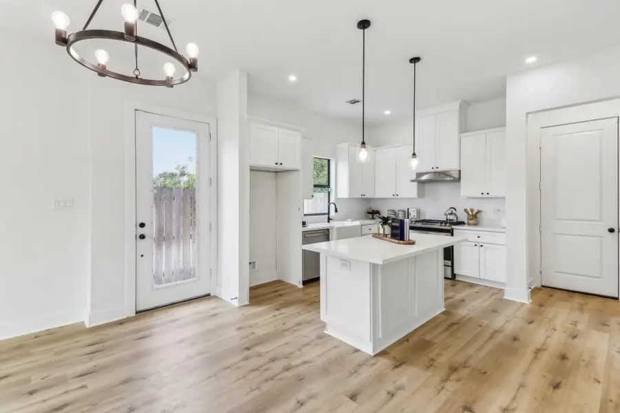 313 Tennessee Street, Houston, TX 77029 - #3