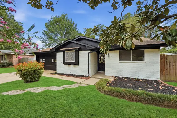 719 Cherry Valley Drive, Houston, TX 77336