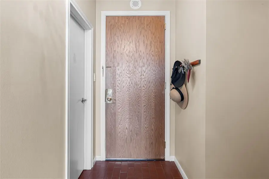 5150 Hidalgo Street #1702, Houston, TX 77056 - Image #2