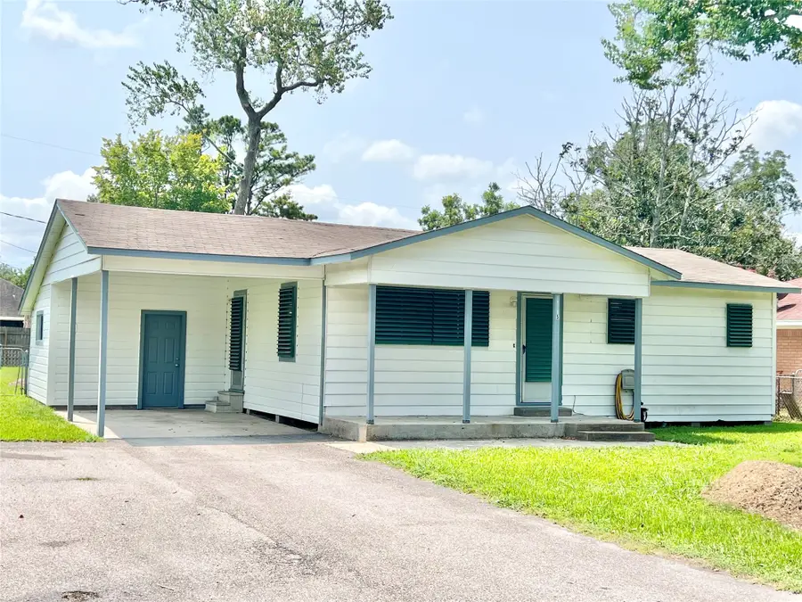 11815 15th Street, Santa Fe, TX 77510 - #2