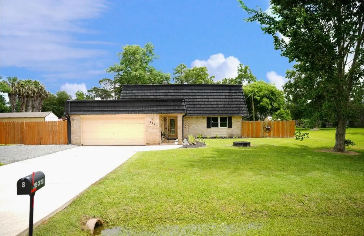 215 County Road 193, Alvin, TX 77511 - #1