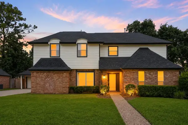 5514 Pine Arbor Drive, Houston, TX 77066