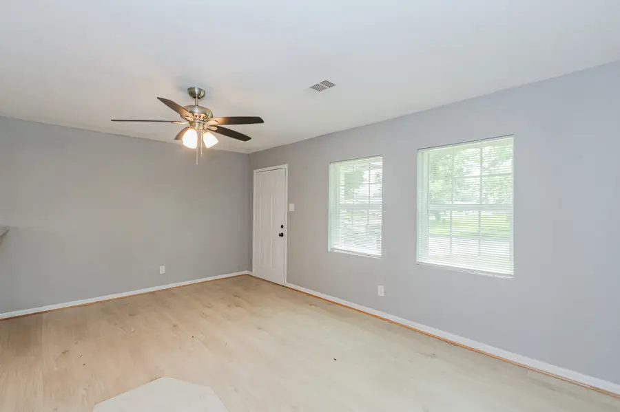 802 Mobile Drive, Pasadena, TX 77506 - #3