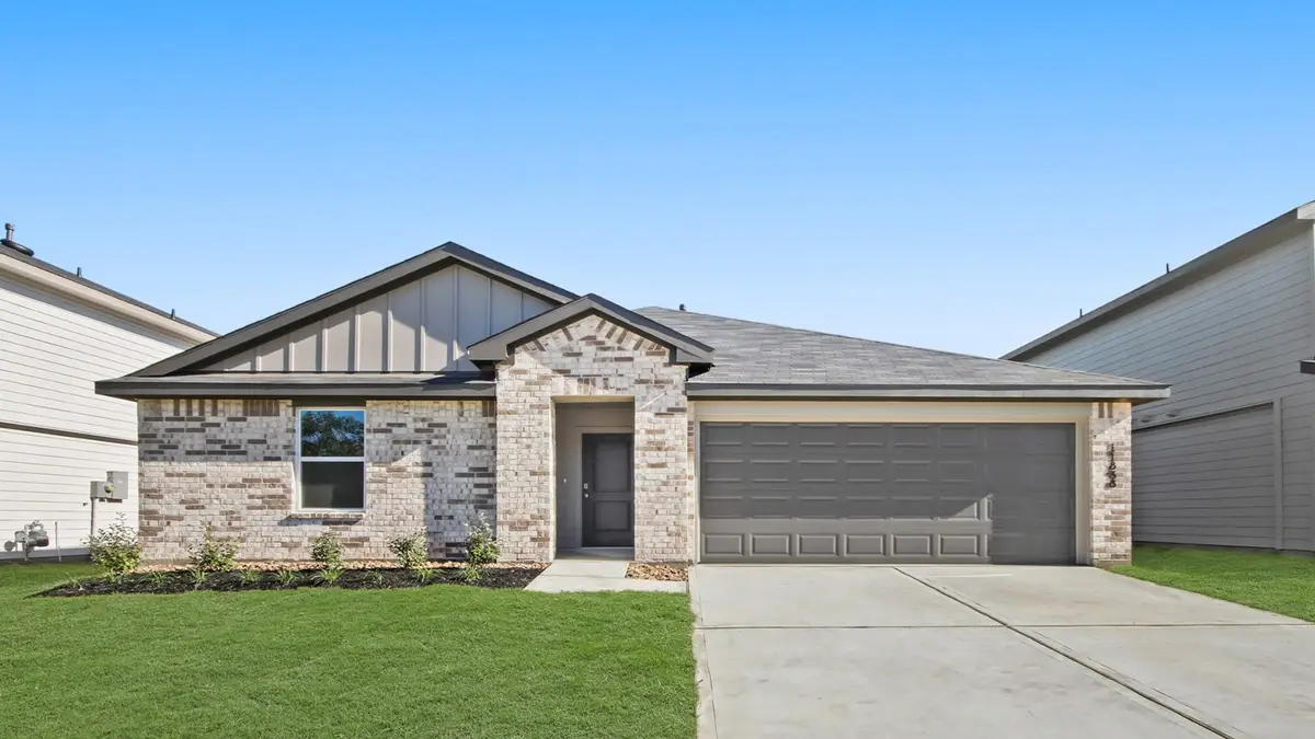 2900 Stratton Heights Lane, Sealy, TX 77474 - #1