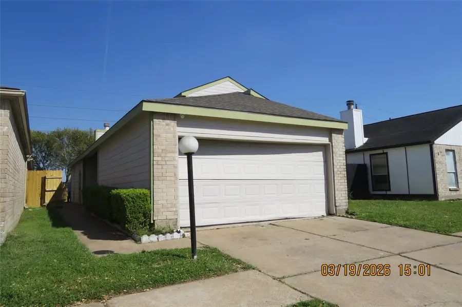 6527 Gladewell Drive, Houston, TX 77072 - #3