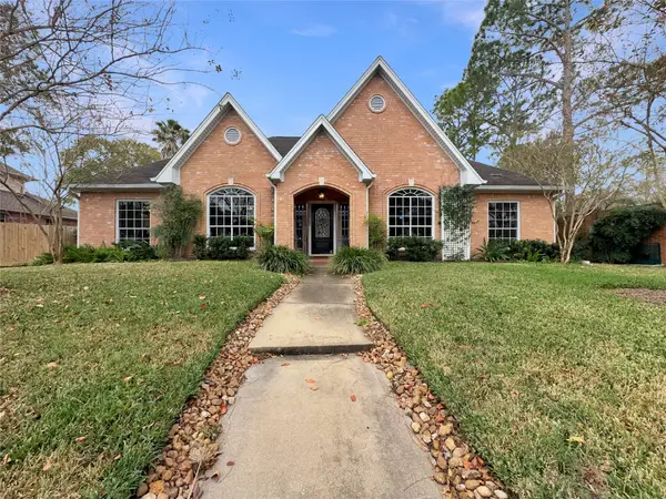 15702 Woodbourne Drive, Houston, TX 77062