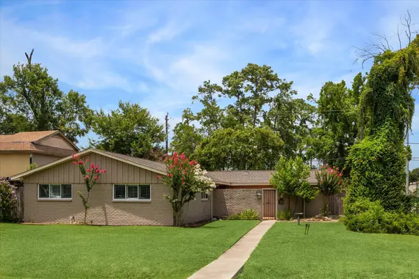 1402 Lehman Street, Houston, TX 77018