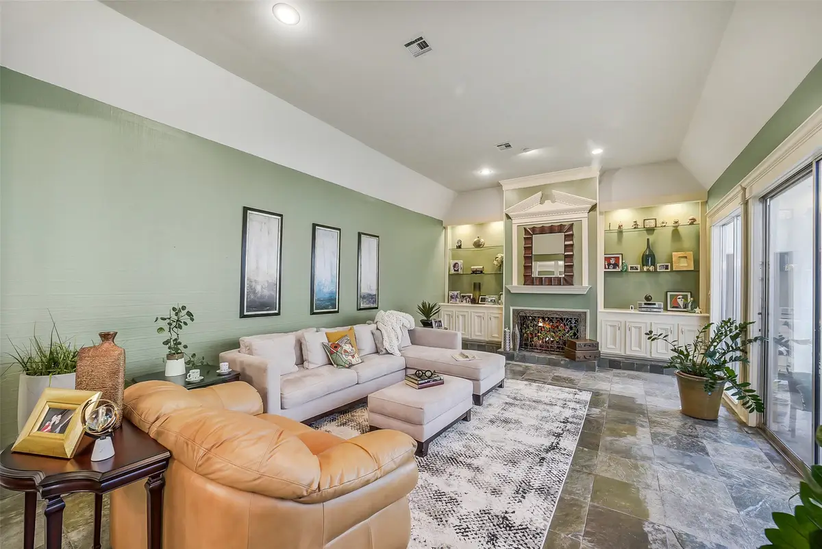 9340 Briar Forest, Houston, TX 77063 - #1