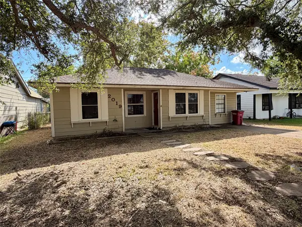 2019 N Avenue H, Freeport, TX 77541