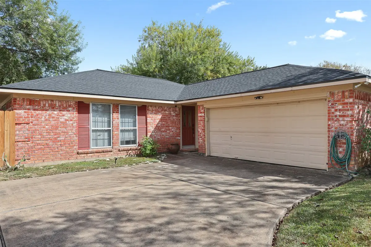 300 Windward Drive, League City, TX 77573 - Image #1